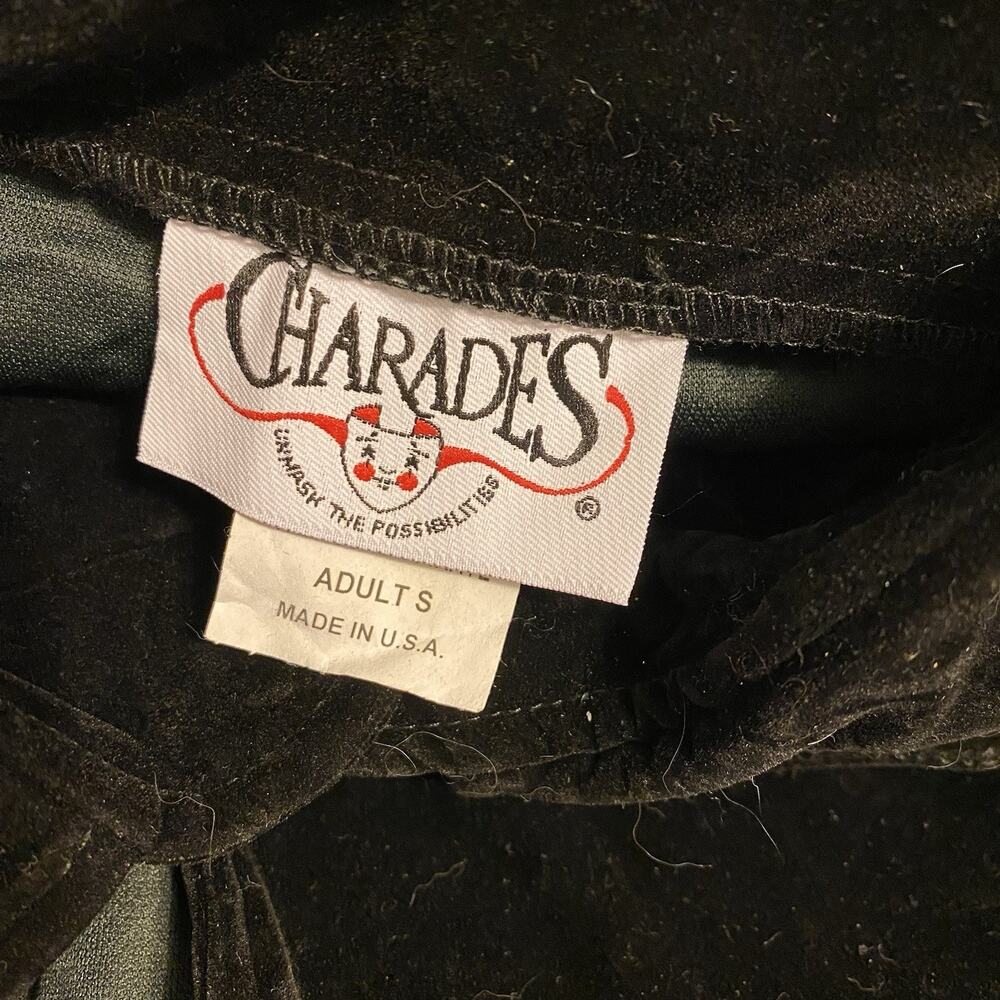 CHARADES Treasure Island Pirate Coat Velour Long Black Skulls Unisex Adult S USA - Picture 10 of 16